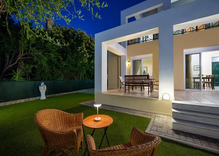 Euphoria Up To 5 Вилла